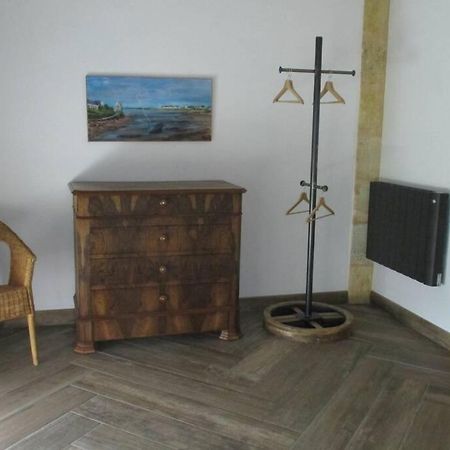 הוילה בליי Grange La Bigarderie מראה חיצוני תמונה